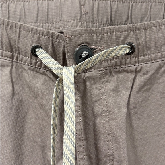 Vuori Ripstop Pants, Size M, NWT - Picture 5 of 14